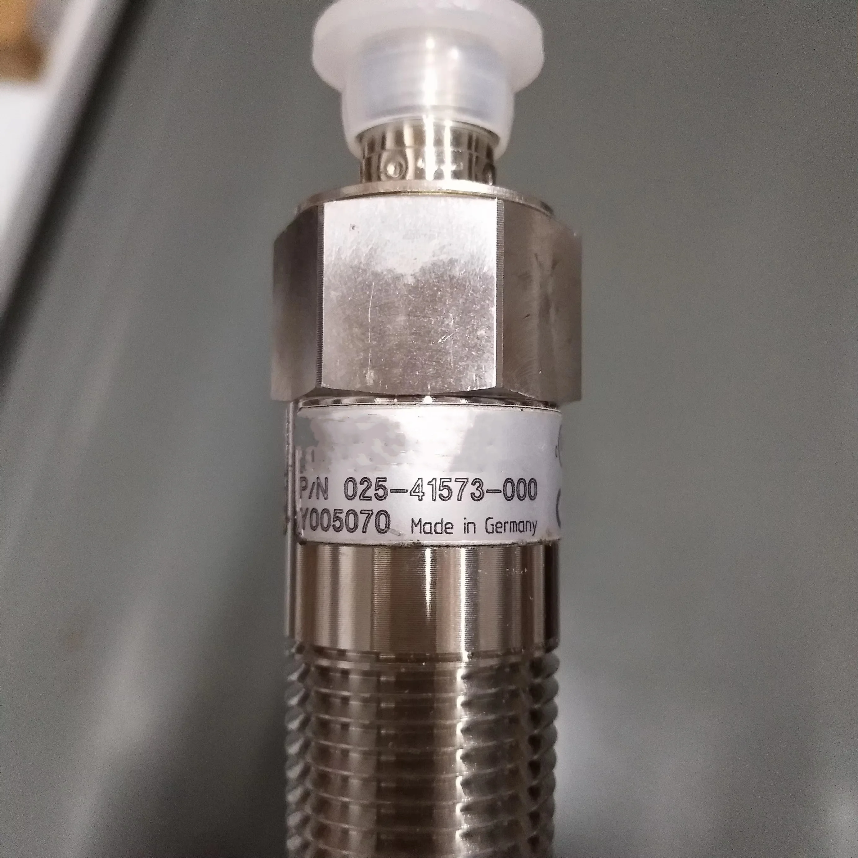 علامة تجارية جديدة مناسبة لمفتاح تدفق تكييف الهواء المركزي 025-41573-000 مفتاح تدفق المياه الإلكتروني #4