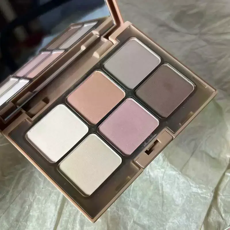 6 Colors Eye Shadow Multi-Function Disc Matte Powder Blusher Facelift Highlight All-In-One Disc Earth Color Autumn And Winter