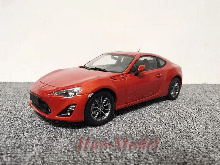 1/18 FAW For Toyota GT86 Sports Car Model Alloy Diecast Kids Toys Boys Birthday Gifts Hobby Display Collection Ornaments Orange