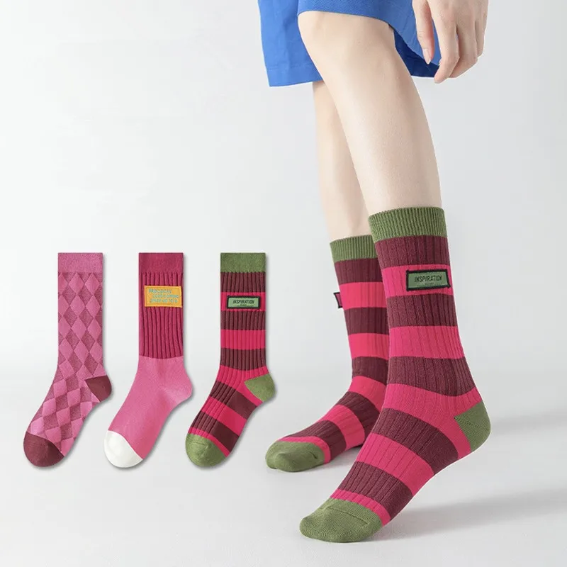 

Autumn Breathable Pink Striped Socks New Novelty Fashion Casual Girls Absorb Sweat Cotton Crew Socks Kawaii Socks for Women