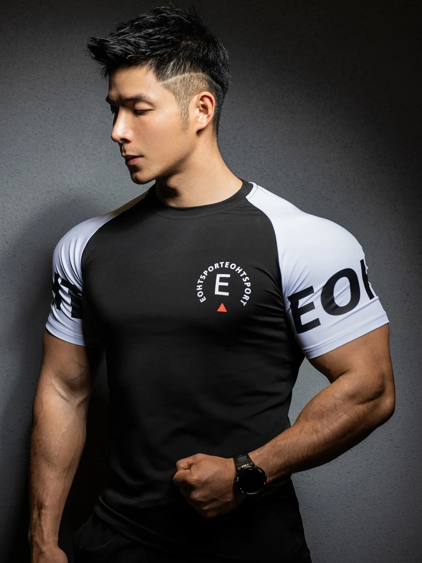 Summer Gym T shirt Men Bodybuilding Fitness quick-dry short sleeve t-shirt Training Tees fashion muscle tshirt man Clothing