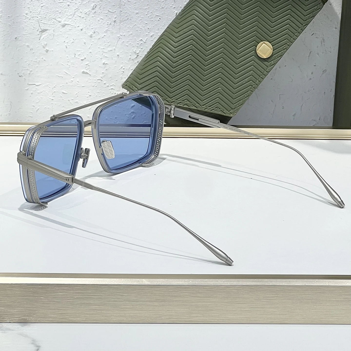 إطار مربع معدني ياباني مصمم فاخر INS كاجوال للقيادة للرجال للنظارات الشمسية والحفلات والعطلات للنساء لظلال AKS