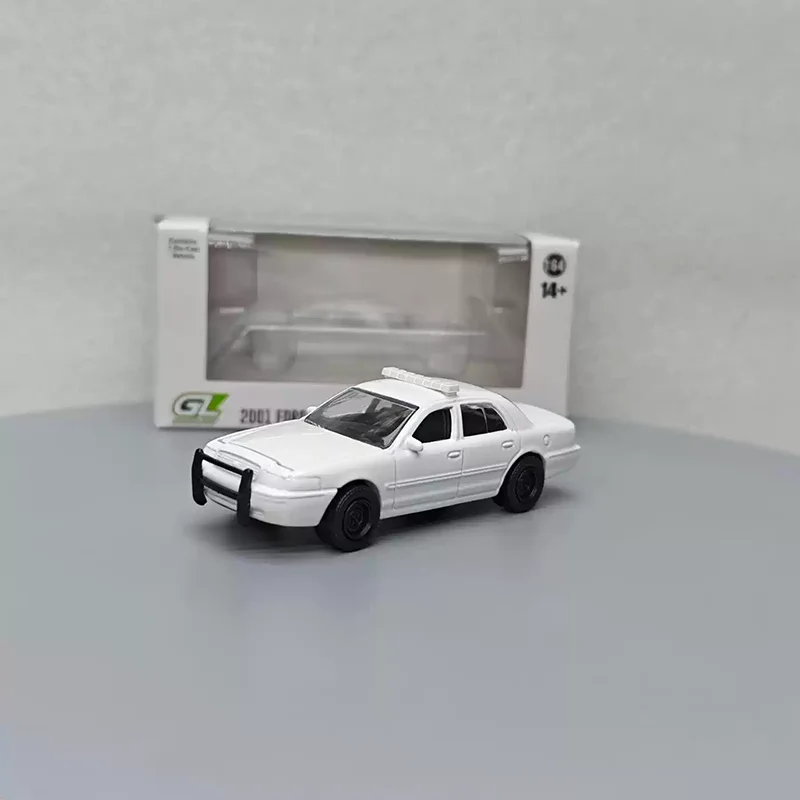 GREENLIGHT Diecast 1:64 Scale 2001 Crown Victoria Interceptor Police Alloy Car Model Static Display Collectible Toy Gift