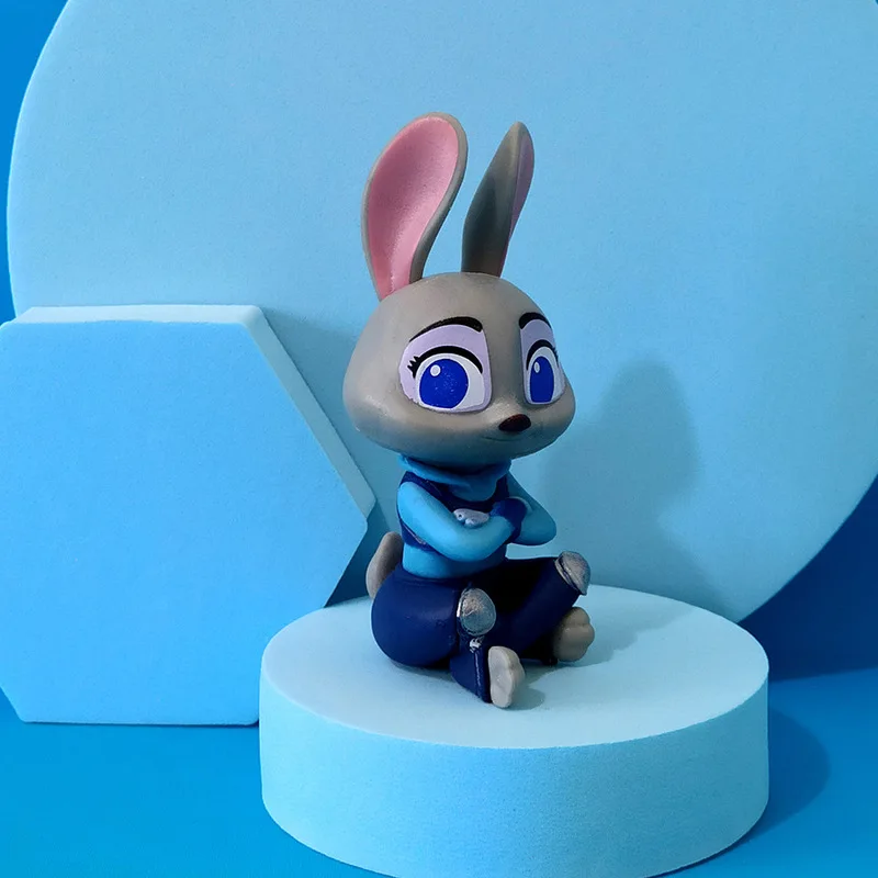 Figurines de dessin animé Disney, boîte aveugle mystère, point, figurines d'action Surprise, modèle de poupée, décoration de gâteau, cadeau pour enfants