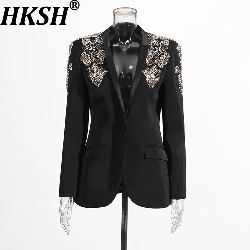 

HKSH Women Blazer Studded Colorful Diamonds Waist Cinching Slim Fit Single Button Luxury Jacket Elegant Coat Spring 2026 HK11094