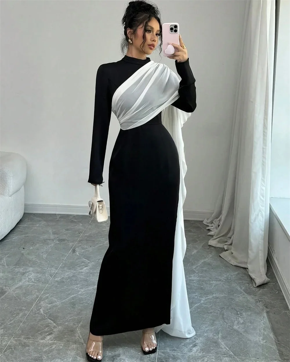 

Black Formal Long Sleeves Bespoke Occasion Gown Evening Dresses Pastrol Unisex Jersey Retro Dubai Saudi Arabic Prom Customized