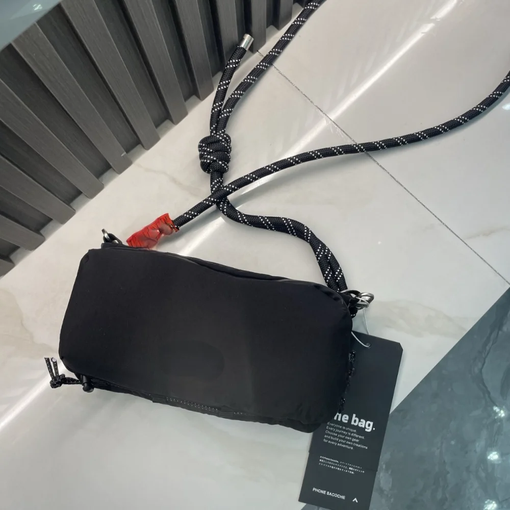 حقيبة زجاجات مياه محمولة للتنقل، حقيبة كتف صغيرة عصرية من مادة النايلون، حقيبة يد ناعمة للشباب البالغين