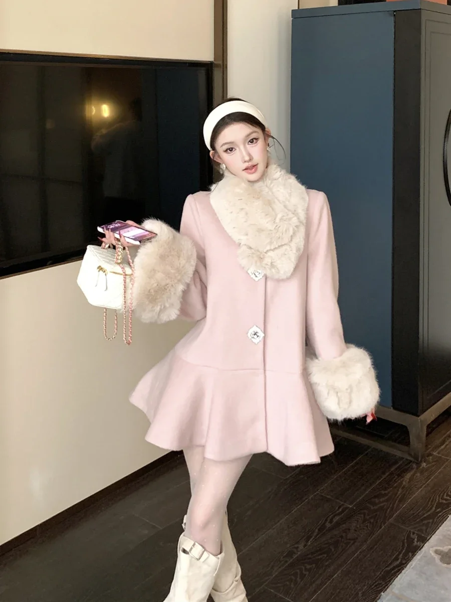 

Women High-end Fur Collar Long-sleeved Ruffled Hem Woolen Coats Autumn and Winter Loose Temperament Age-reducing Button Jackets