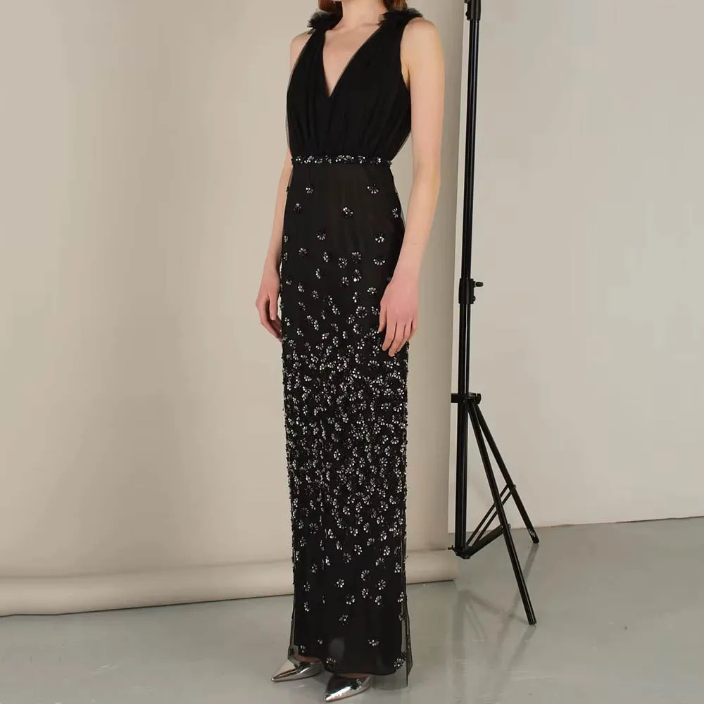 Customized Straight Evening Dresses Floor-length V-neck Sleeveless Prom Gown Fsahion Sequined Backless Exquisite Prom Gowns