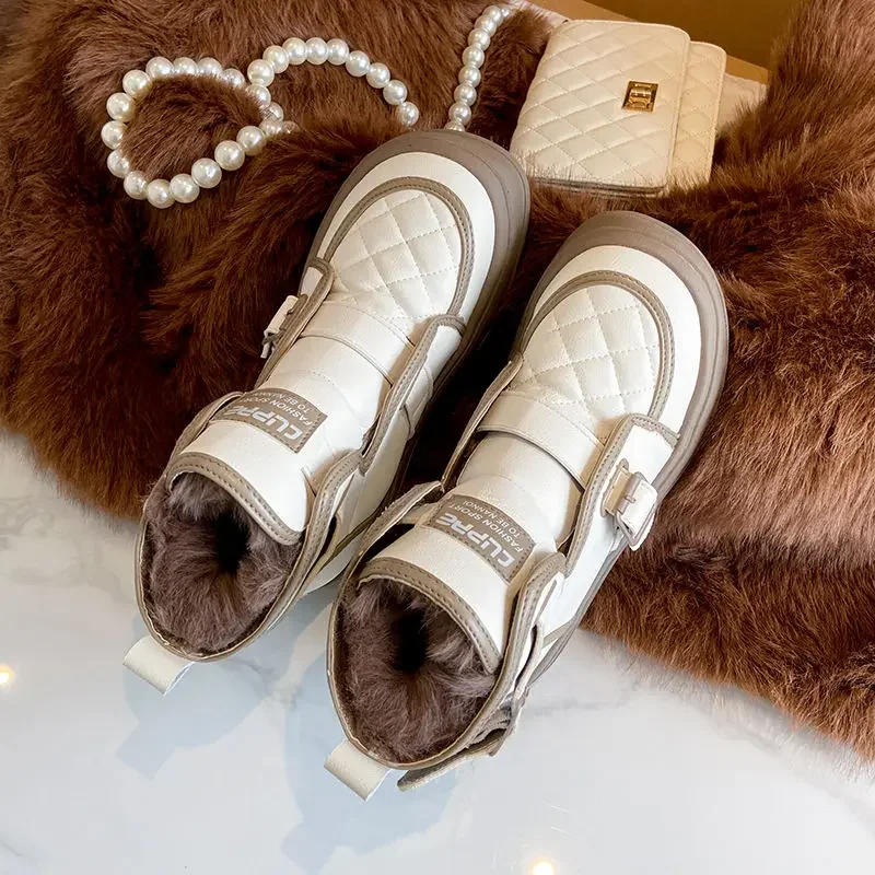 Womens Snow Boots Elegant with Medium Heels Shoes for Women Biker High Platform Cosplay Gyaru Winter 2024 Novelty Plus Warm 39