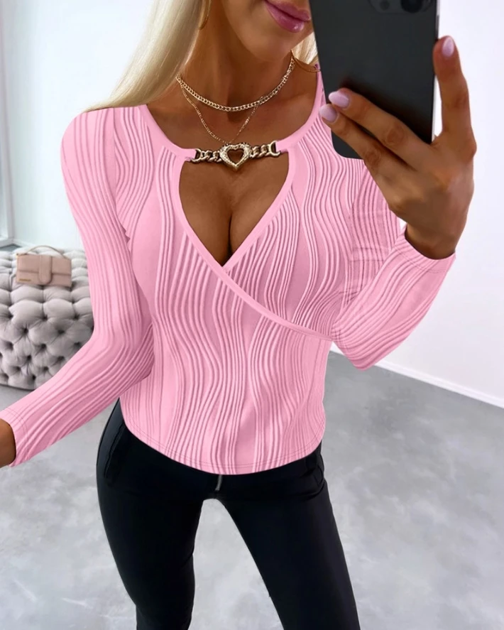 

Casual Hollow Heart Chain Decor Textured Top Women Clothing New Long Sleeve Keyhole Neck Women Spring Solid Slim Fashion Blouse