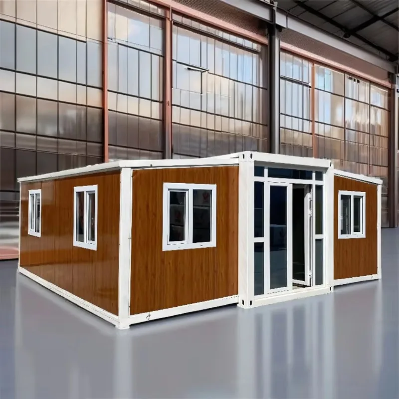 Modern Modular Prefabricated Houses Factory-Priced Tiny Shipping Homes for Stores Expandable Steel Container Design