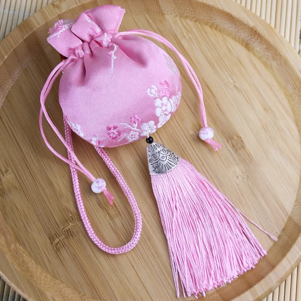 

Dragon Boat Festival Bag Plum Flower Sachet Retro Pattern Brocade Jewelry Storage Bag Small Pouch Jewelry Packaging