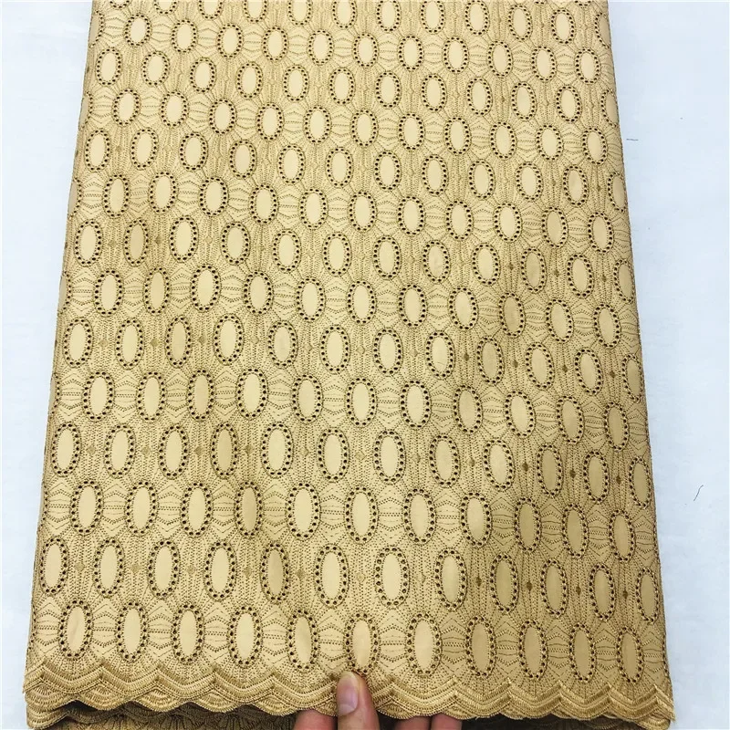 

5 Yards Nigerian 100% Cotton Polish Satin Embroidery Fabric High Quality Swiss Voile Lace Material For Men Dubai Style 27L841701