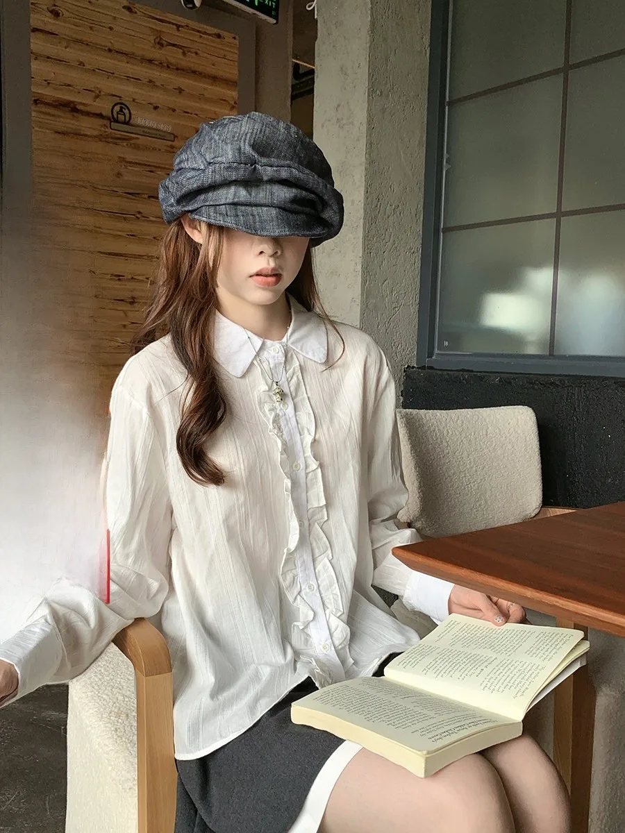 

Новинка 2025: Женская универсальная рубашка Holli с длинным рукавом в стиле ретро, с цветочным кружевным узором, в корейском стиле, свободного кроя, на пуговицах, повседневный топ