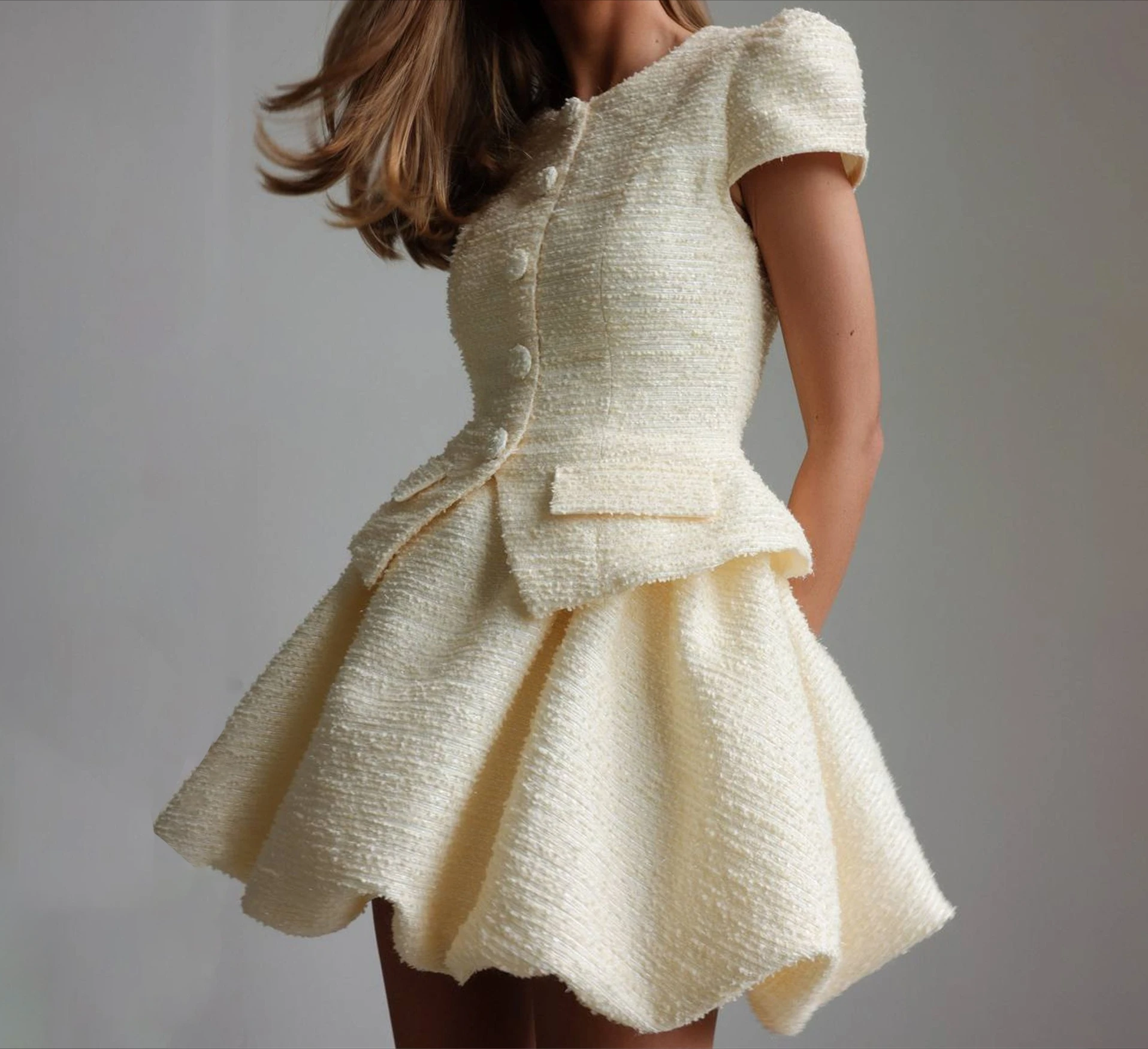 

Fashionable and High-end Cardigan, Small Fragrant Floral Bud Skirt Set, Short Skirt, Elegant and Dignified Women's Set