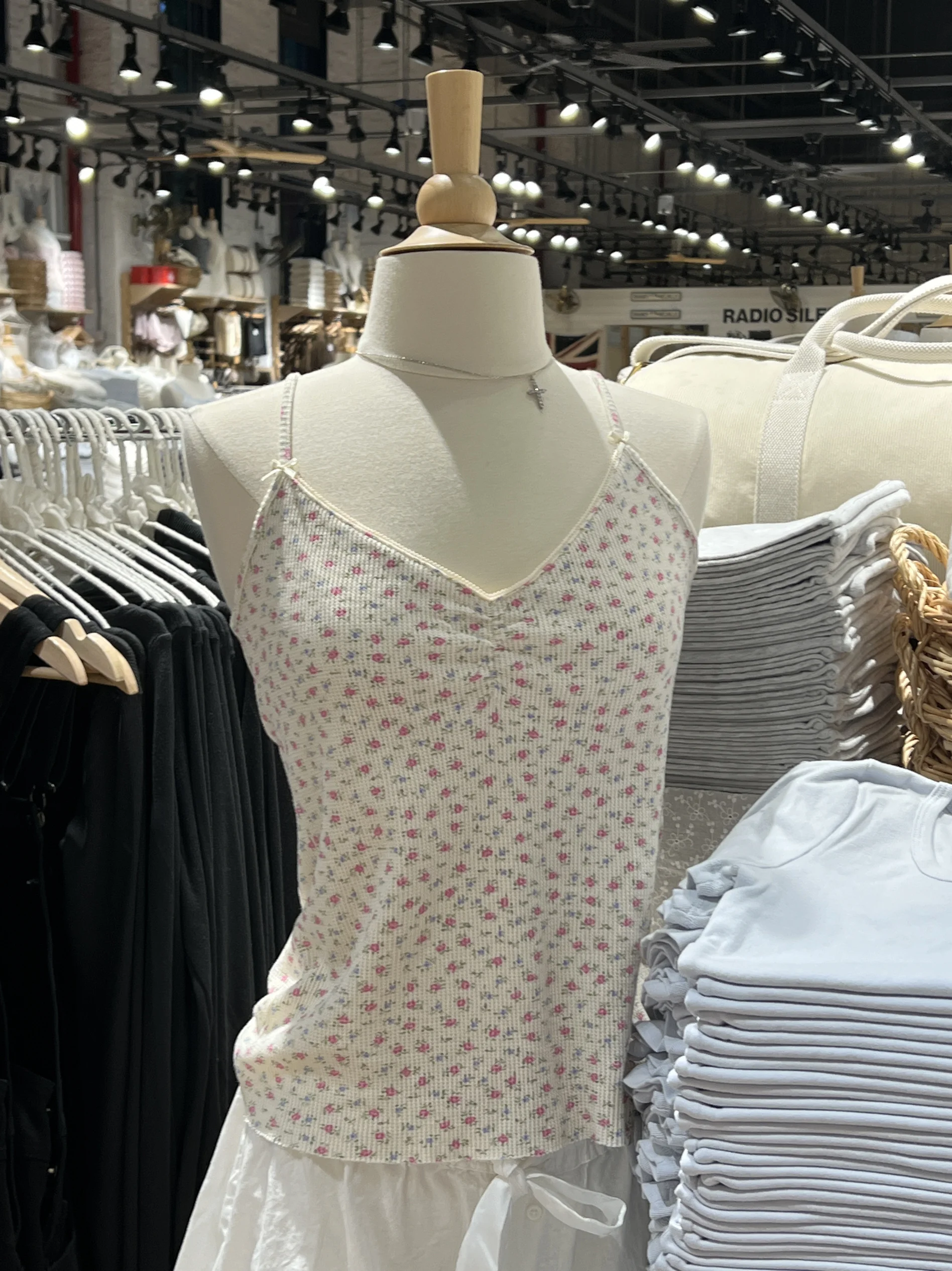 

Pink Floral Waffle Tank Tops Women Summer Folds V Neck Two Bow Soft Cotton Camisole Vintage Casual Sweet Slim Y2k Crop Tops New