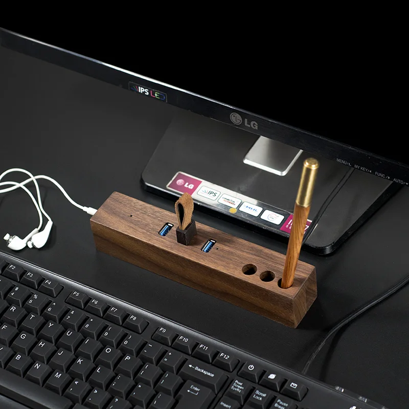 

Creative wooden logo customization company business office gift computer HUB audio splitter USB3.0 pen holder