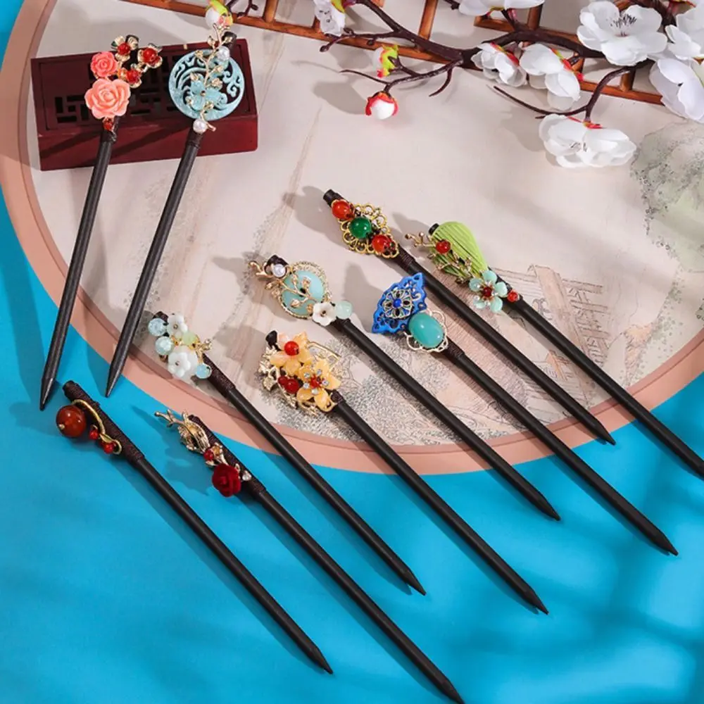 Chinese Flower Hair Sticks Ancient Style Handmade Wooden Hairpins with Tassel Party Hair Bun Hanfu Hair Fork For Women Girls