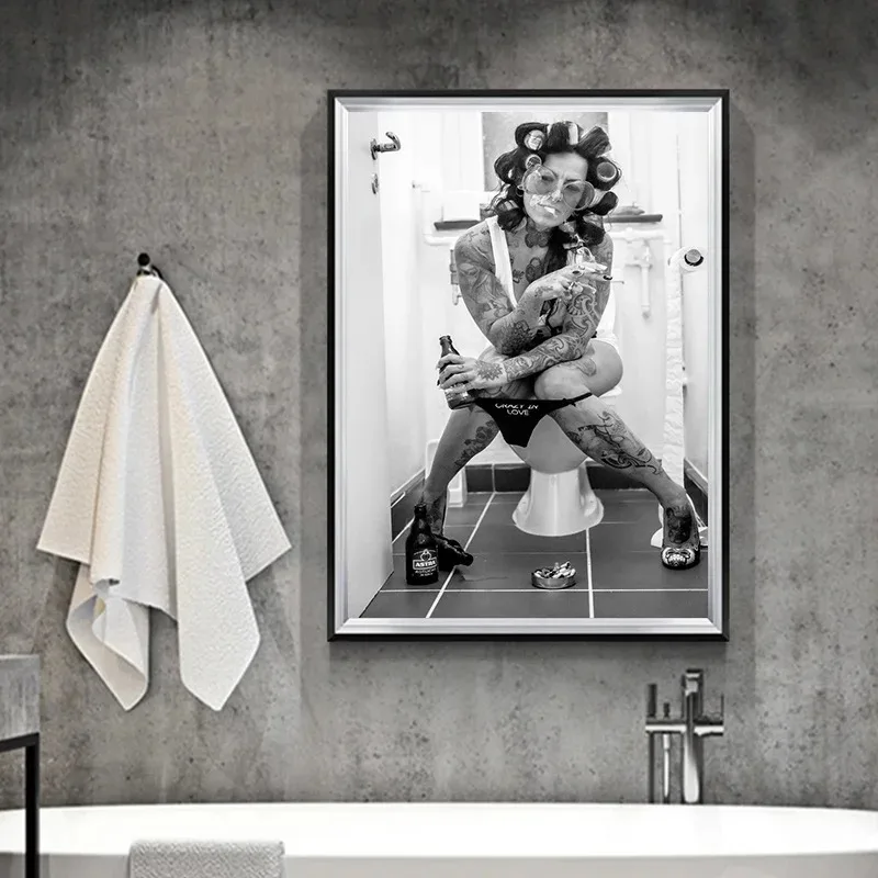 Photography WC Figure Art Photos Canvas Posters Crazy in Love Smoking Woman Toilet Mural Home Bathroom Canvas Print Art Painting