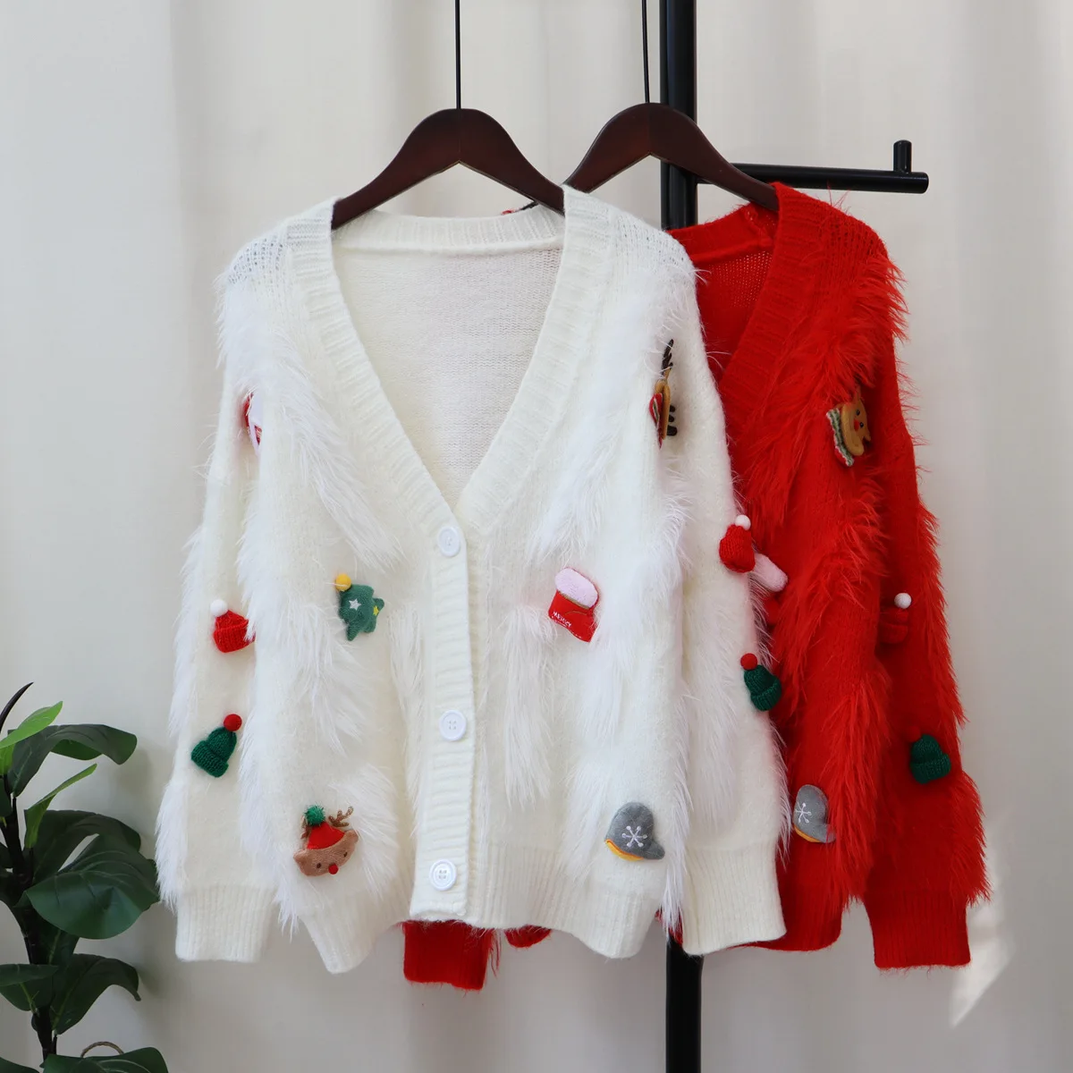 

Women Christmas Cardigan Sweaters Cute Fuzzy Long Sleeve V Neck Button Down Knitwear Coat Female Casual Classic Winter Outerwear