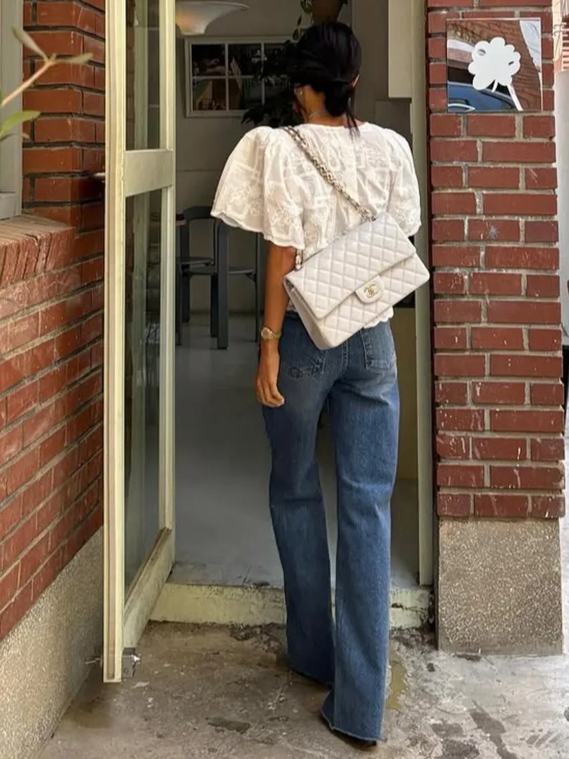 เสื้อผู้หญิงปักลายเก๋ไก๋ ดีไซน์ใหม่สำหรับฤดูร้อน ทรงหลวม ใส่ได้หลากหลาย สไตล์หรูหรา เหมาะสำหรับทำงาน ออกงาน ออนไลน์เท่านั้น