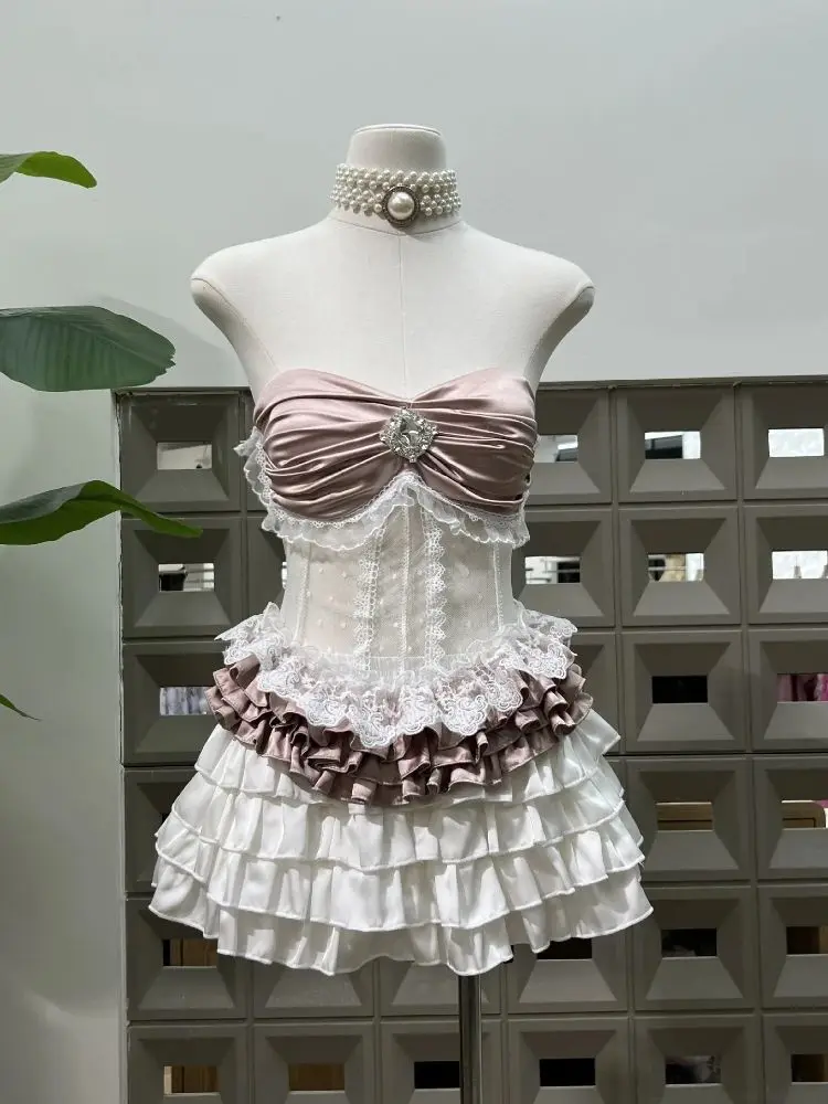 

Sexy Girl Patchwork Lace Bandeau Top Cake Tiered Skirt Pants Slimming Petite Women Two Set Fashion Summer Outfit Mini Skirt New