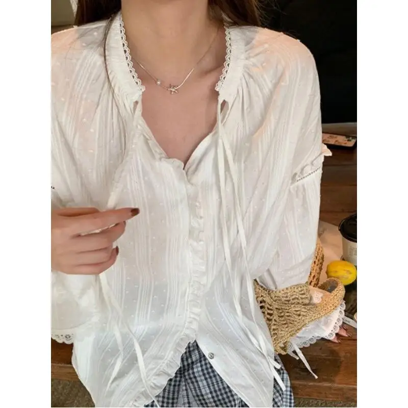 

Новинка ранней весны: женская блузка с V-образным вырезом, длинным рукавом, в корейском стиле, свободного кроя, нежный дизайн, однотонная, оверсайз, рубашка с длинным рукавом