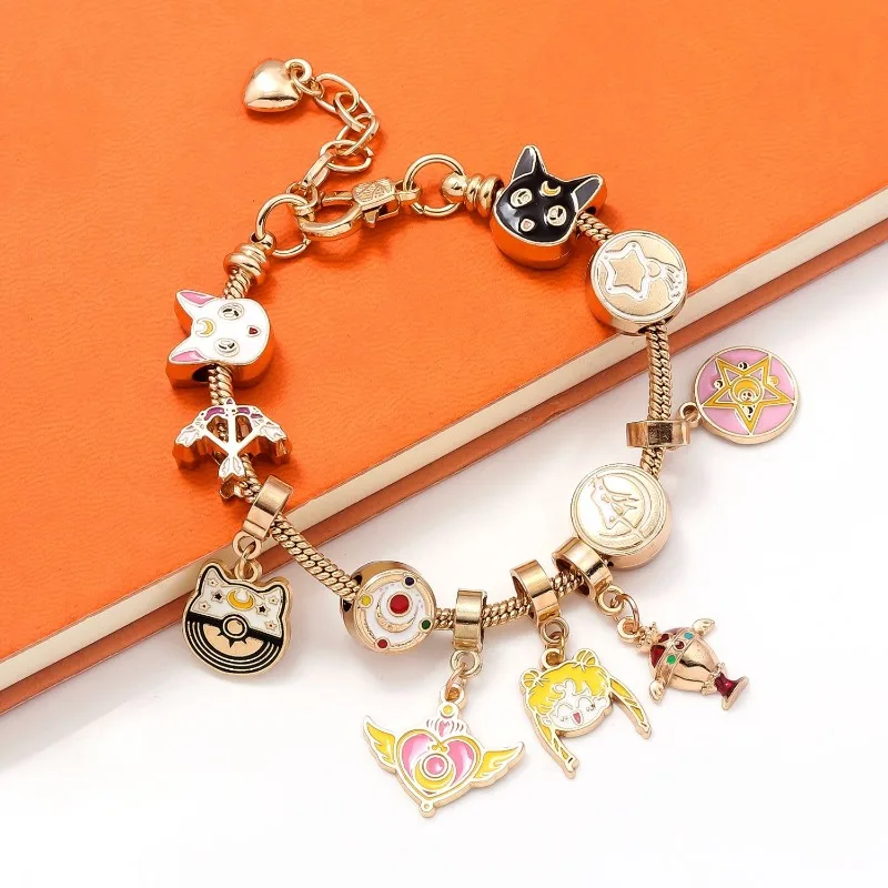 New Sailor Moon peripheral sweet girl bracelet SailorMoon Moon Hare Luna cos clothing DIY bracelet cute high-looking holidaygift view 3