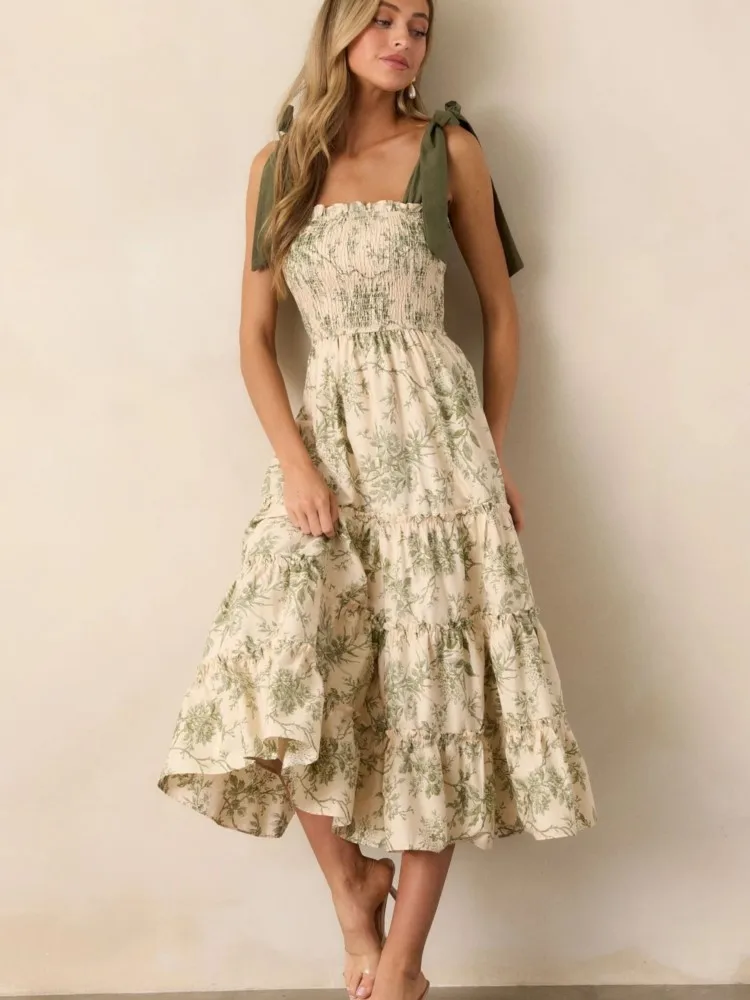 新しい夏のカジュアルな女性用ボヘミアン風花柄プリントストラップロングドレス、エレガントな女性用フローイングマキシドレス、パーティー、ビーチの服装、女性服