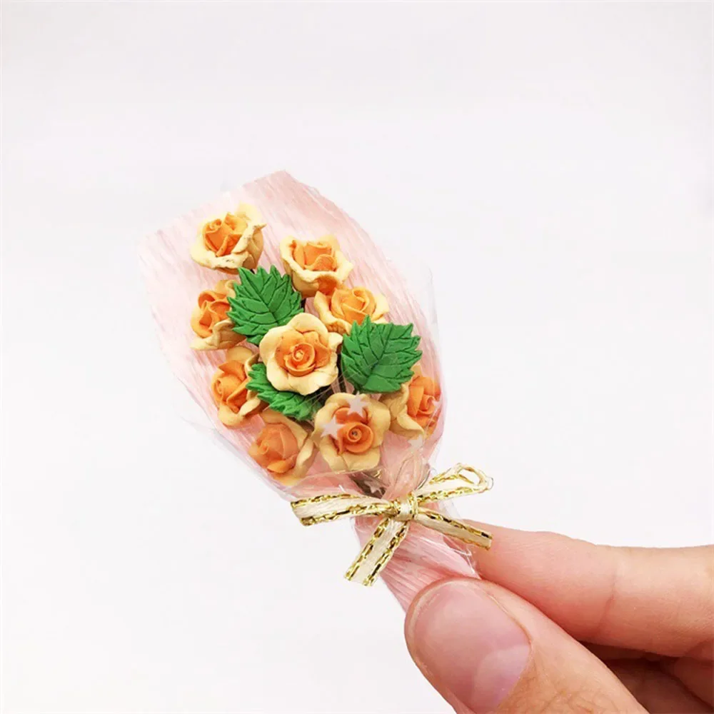 1/12 Dollhouse Miniature เรซิ่น Rose Bouquet มินิดอกไม้ของเล่นสําหรับตุ๊กตาอุปกรณ์ House ตกแต่ง ob11 bjd