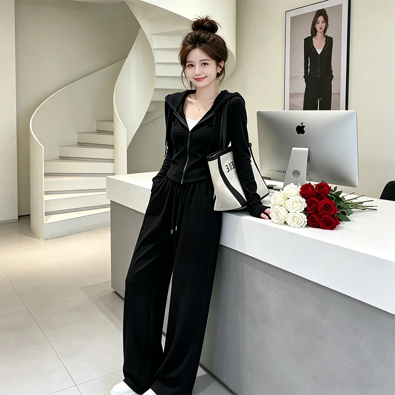 2026 New Fashionable Women's Hoodie And Pants Set Elegant Ageless Style Long Sleeve Zipper Closure High Waist Trousers