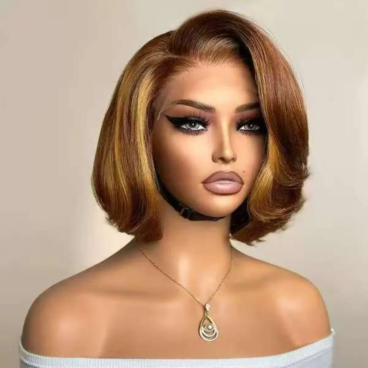 8-inch Women's Piano Black Partial Partitioned Short Bob Wig - Made of Polyester / Suitable for Daily Wear / Cosplay