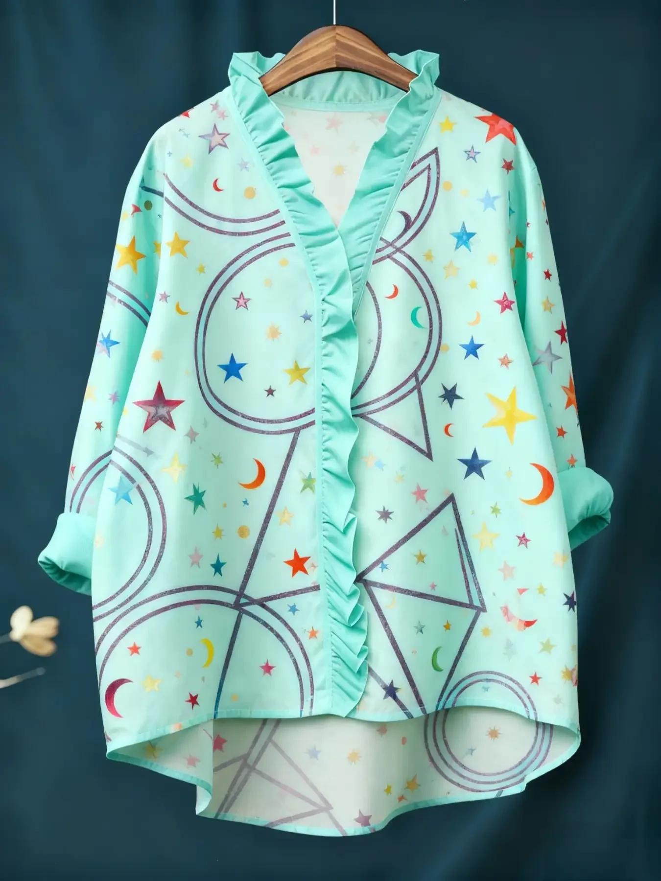 Autumn new V-neck casual top, women's long sleeved lace shirt, loose floral print design, Ladies' soft pink shirt