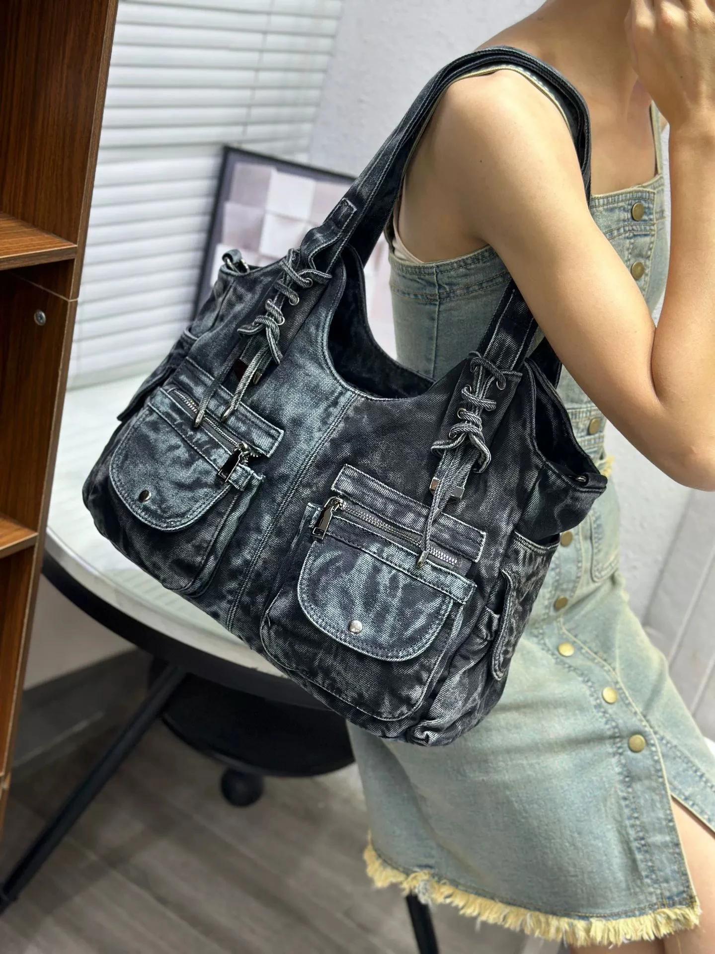 

High Qulity Women's Denim Bag Y2K Vintage Blue Jean Purse and Handbags Crossbody Shoulder Wallet Large Capacity