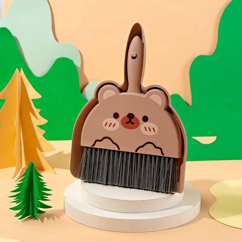 

Mini Cartoon Bear Broom & Dustpan: 18cm/23cm Lightweight Cleaning Tool for Tabletop, Countertop & Small Space