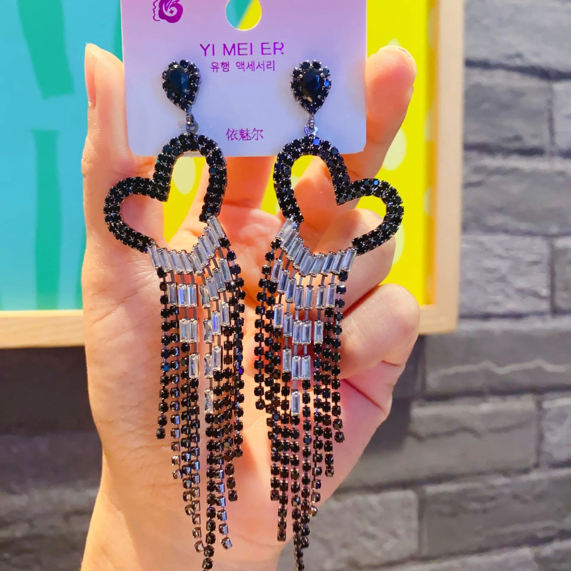 New Shiny Crystal Big Heart Earrings for Women Bijoux Long Tassel Full Rhinestone Drop Dangle Earrings Statement Jewelry Gifts