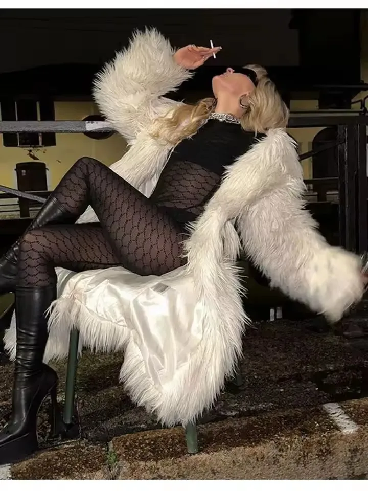 

Шикарная зимняя одежда, женское длинное белое пальто из искусственного меха с лацканами, женская элегантная пушистая куртка, женское пальто из искусственного меха монгольского меха, верхняя одежда