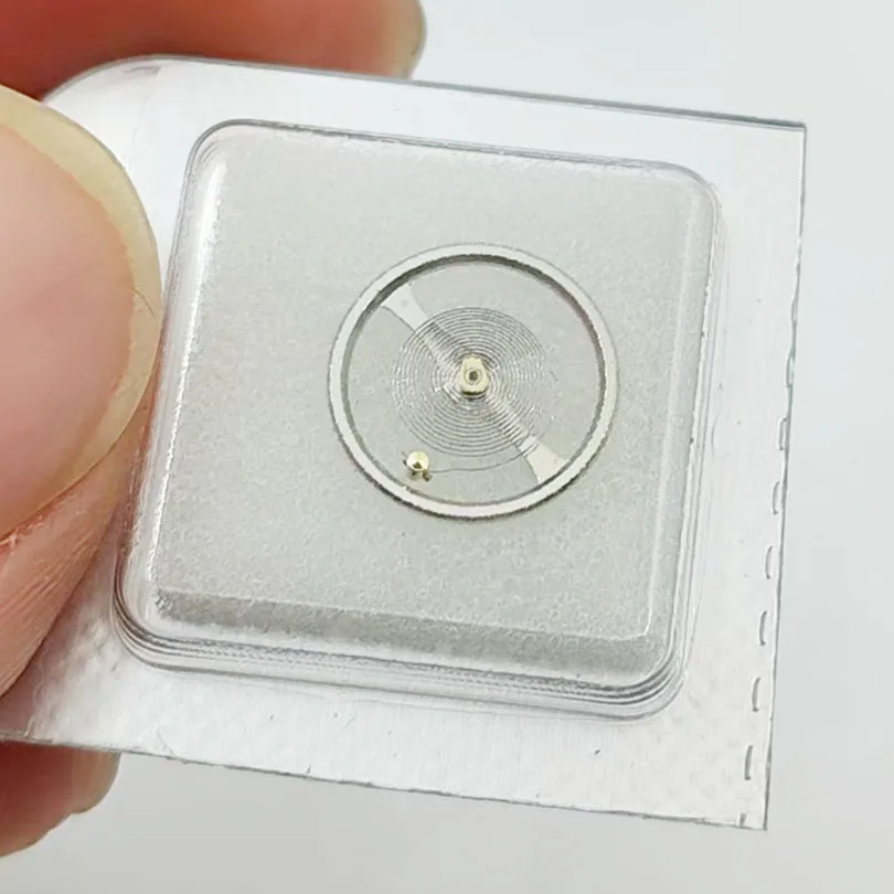 อุปกรณ์เสริมนาฬิกาที่ผลิตในประเทศจีนทดแทน 7009 Movement BALANCE Wheel 7009 BALANCE Wheel พร้อมแฮร์สปริง