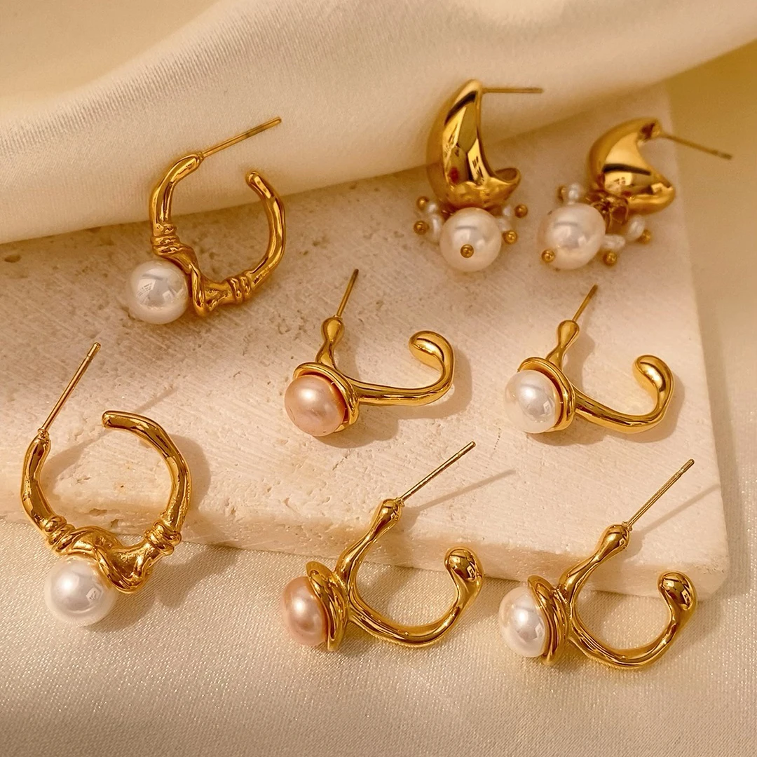 

CARLIDANA Ins Trendy Vintage Luxury Drop Girls Gold Plated Stainless Steel Women White Pearl Pendant Fashion Jewelry Earrings