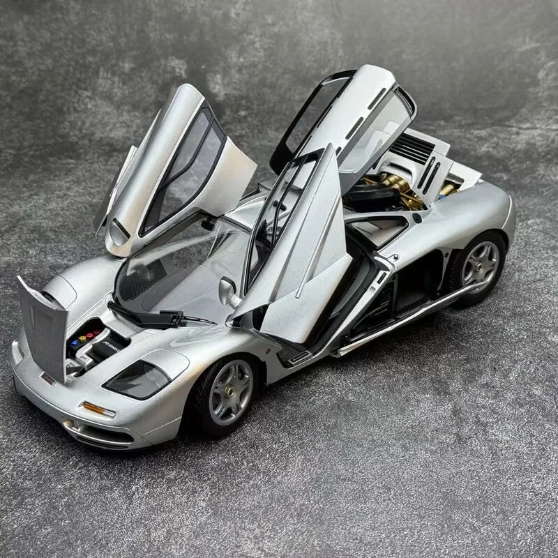 

1:32 F1 XP4 XP5 1933 Alloy Sports Car Model Diecasts Metal Track Racing Car Vehicles Model Sound Light Simulation Kids Toys Gift