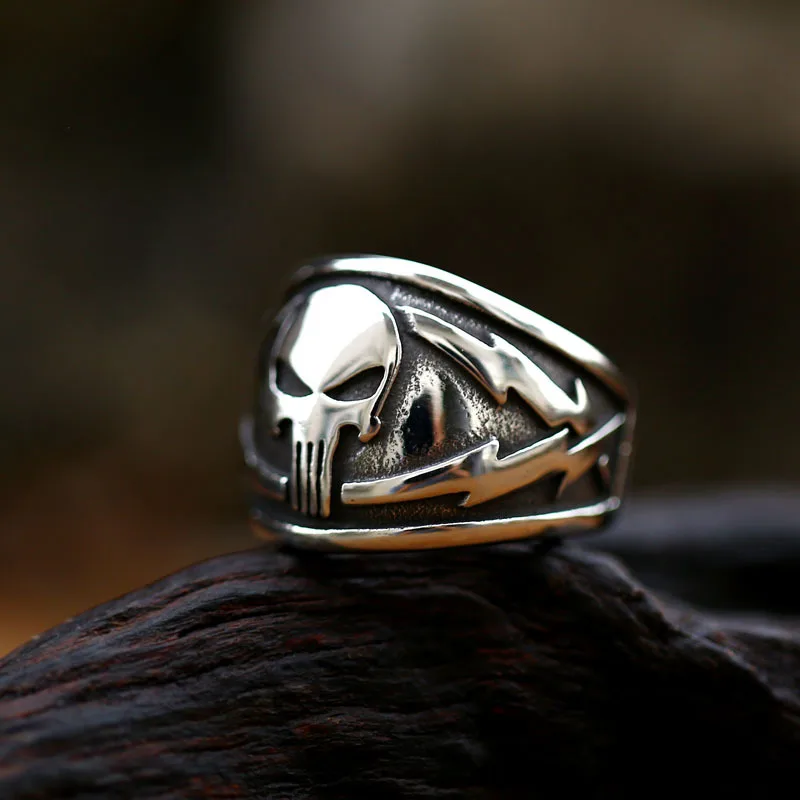 

Vintage Skull Ring Gothic Men's Ring Letter Punk Hip Hop Rock Domineering Fashion Jewelry Corrosion Creative Personality Simple