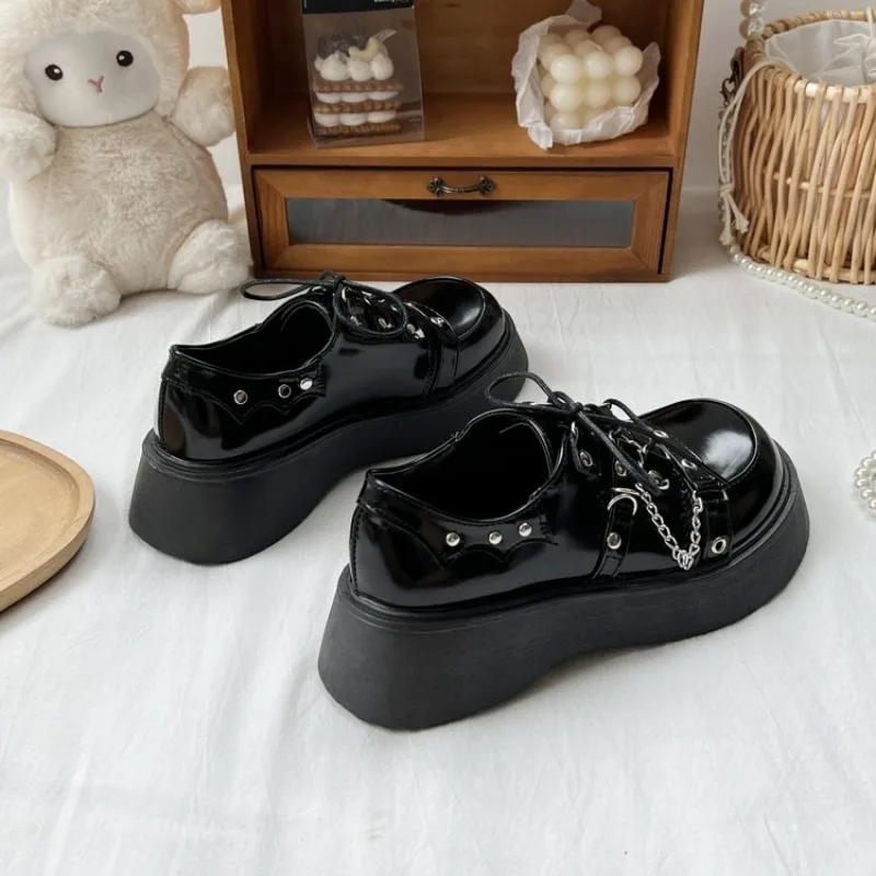 2026 Chunky-Plateau-Pumps für Damen, Schleifen-Keilabsatzschuhe, Lolita-Schuhe, Damen-Herz-Knöchelschnalle, schwarze Schuhe – Detail 13