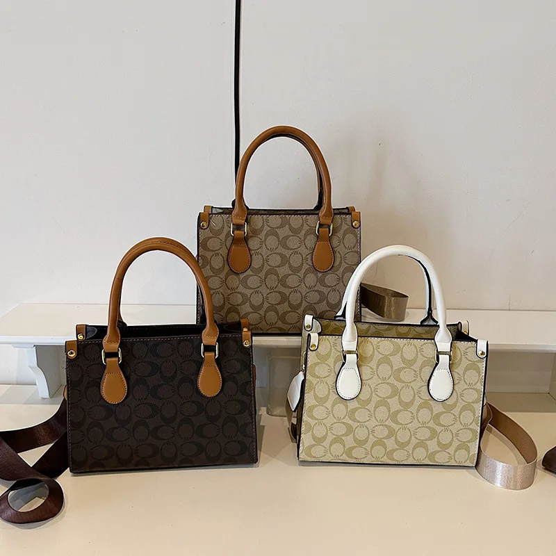 

2025 Trendy Vintage Shoulder Bag - Large Capacity Crossbody Purse for Women, Stylish Tote Handbag, Casual Retro Backpack