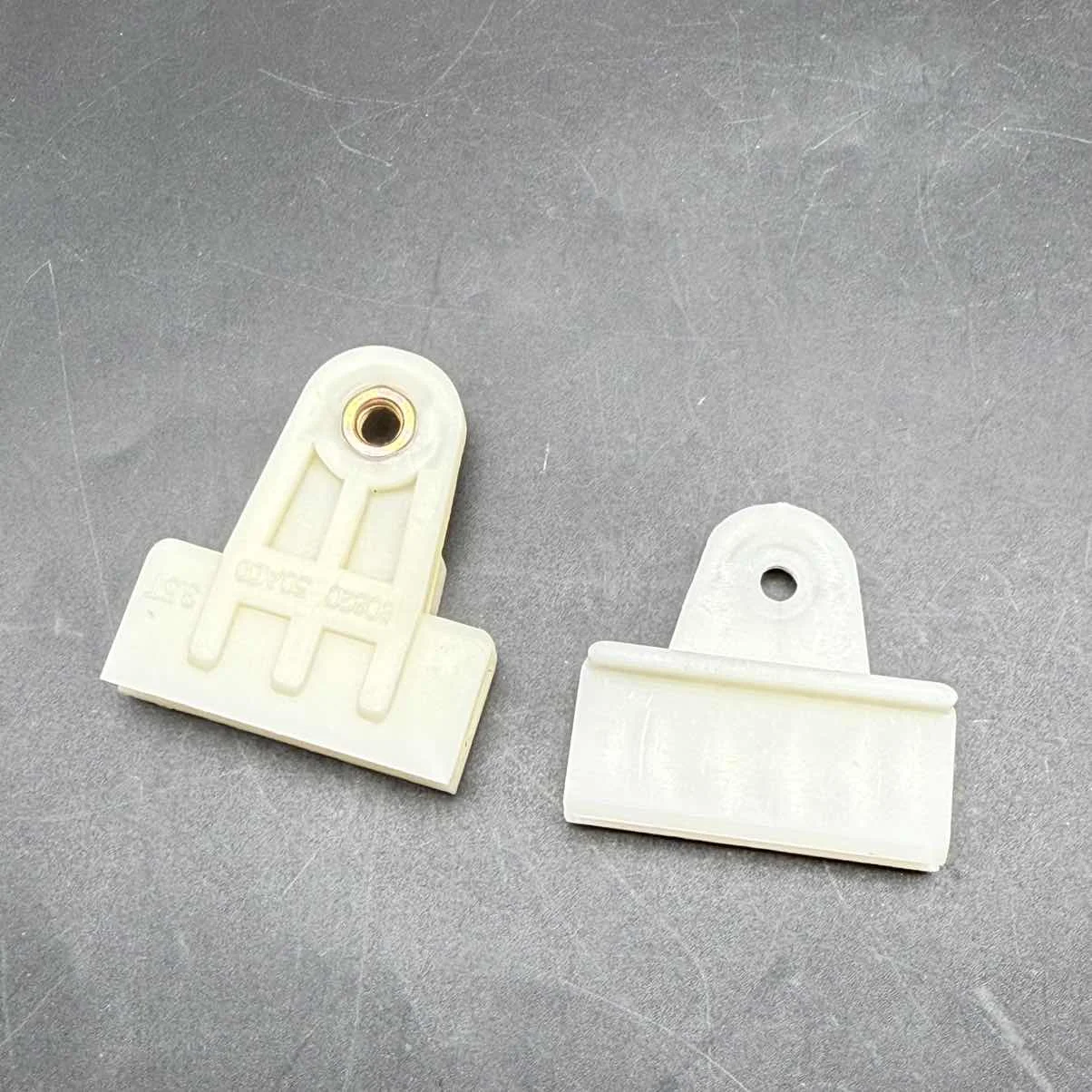 

for Nissan Sylphy Tiida Bluebird Teana sunny window Murano glass lifting window regulator bracket buckle clip for LANNIA