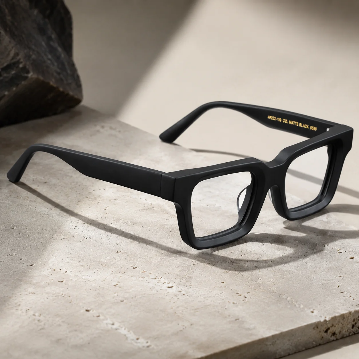 montures-de-lunettes-montures-epaisses-carrees-vintage-en-acetate-noir-givre-pour-femmes-compatibles-avec-les-montures-pour-myopie-pour-moi