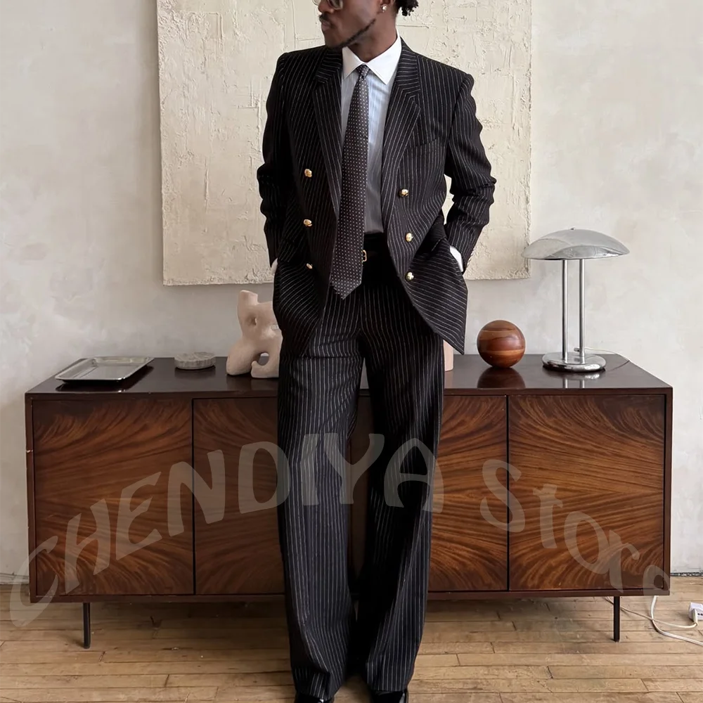 

Customized Pinstriped Men Suit Notch Lapel High Quality Business Outfit Double Breasted Groom Formal Handsome Wedding Suit