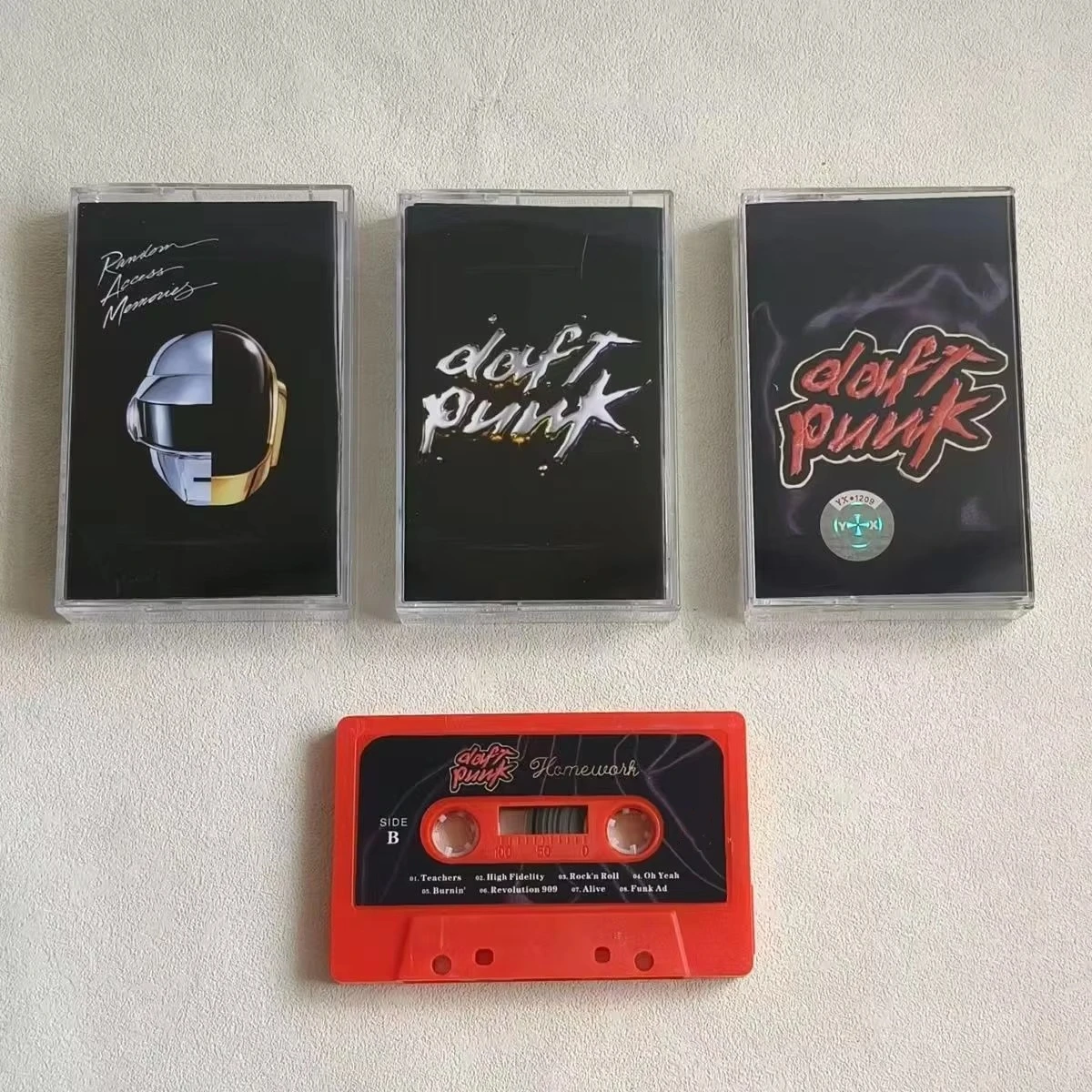 DJ Daft Punk Thomas Bangalter Music Tape Homework Album Discovery 3pcs Cassettes Cosplay Walkman Recorder Car Soundtracks Box