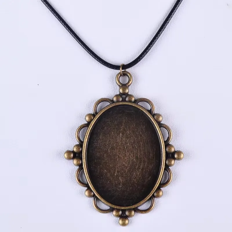 Fit 18*25Mm Vintage Bronze Retro Blank Pendant Base Necklace Glass Cabochon Bezel Tray Vintage Necklace Making Jewelry Setting