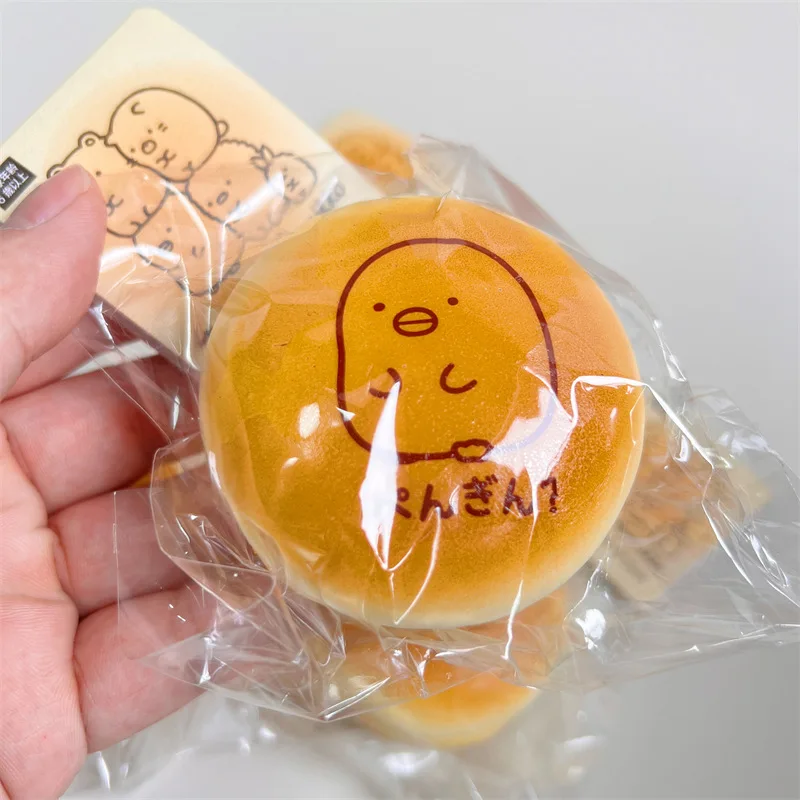 New cute 7cm corner bio burger slow rebound squishy decompression ultra soft PU simulation bread pendant gift view 4